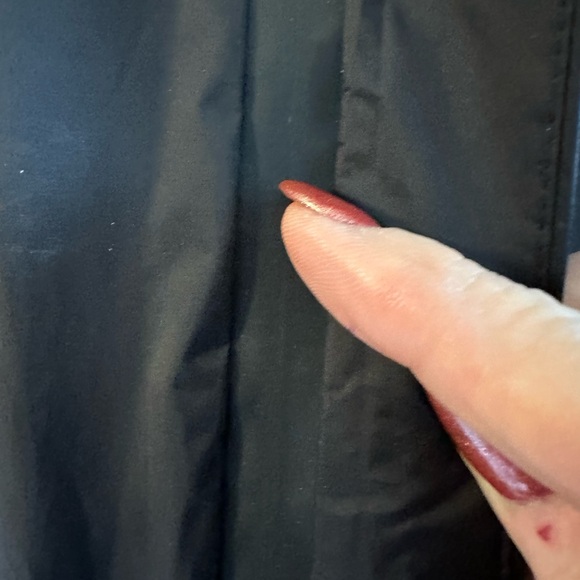 Rains NWTs Padded Nylon Coat - Picture 8 of 9